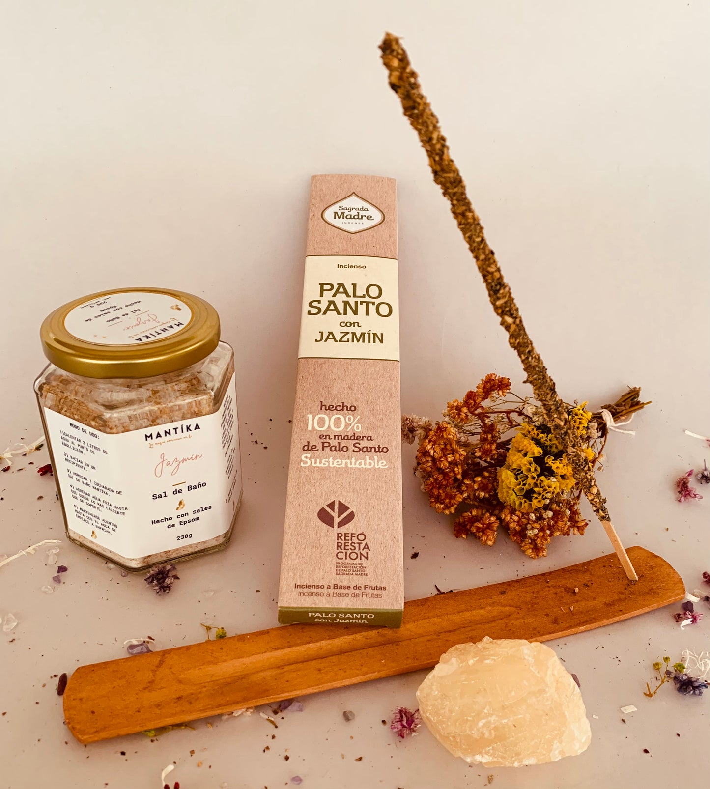 Mini Kit Sales de Epsom con inciensos artesanales Palo Santo con Jazmín